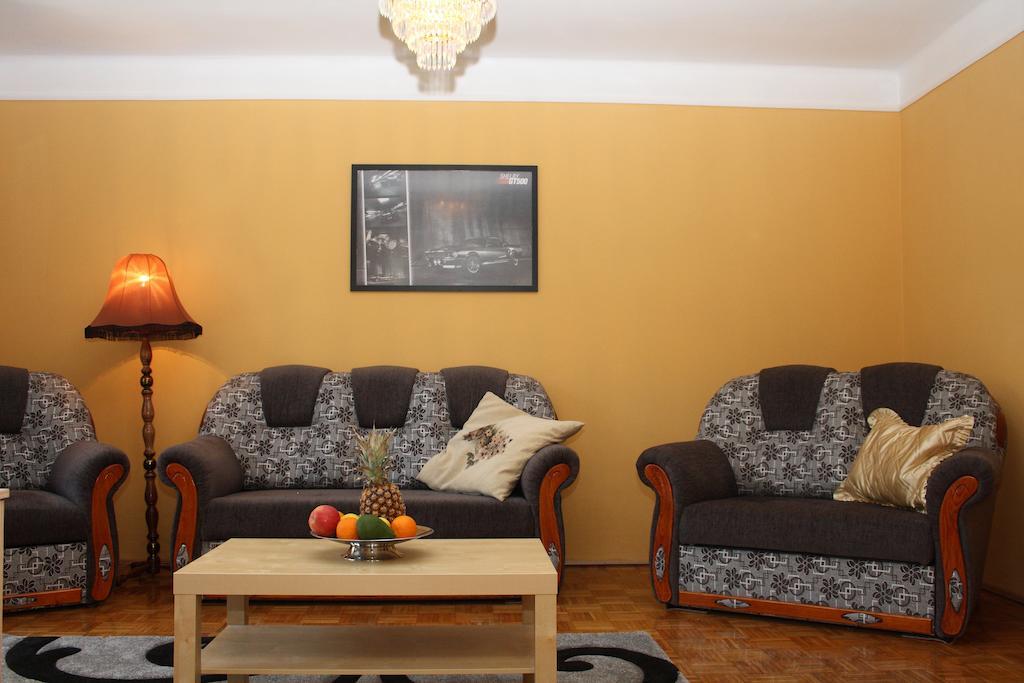 Highland Apartment Budapest Room photo